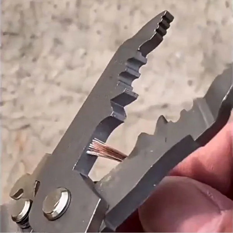 Time-Saving Multifunctional Wire Stripper & Cutter - Image 3
